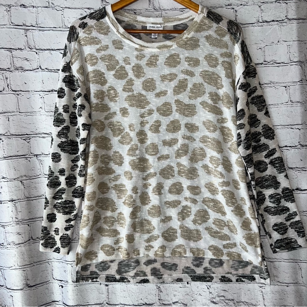 Tribal Jeans Animal Print Lightweight Long Sleeve‎ Sweater Size Medium